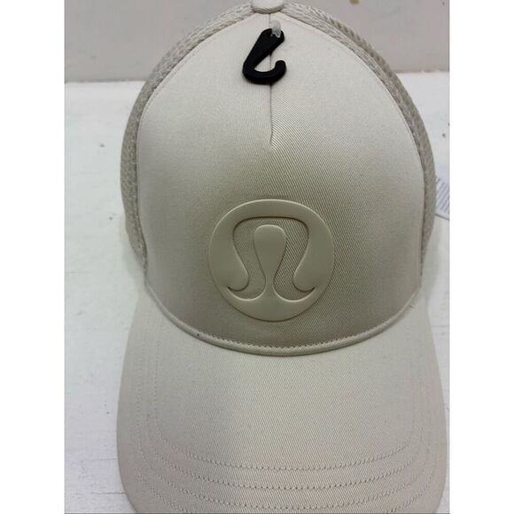 Lululemon Bone Light Ivory Size S/M NWT | $48 Retail  Lululemon NWT Trucker Hat in Bone Size S/M